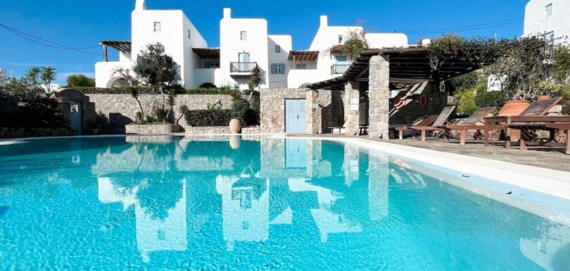 New LVR office in Mykonos